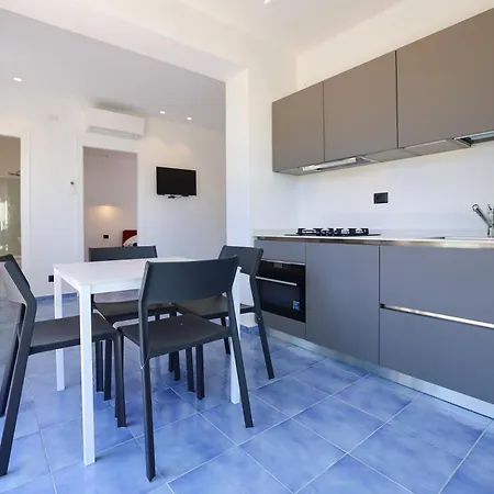 Aura Maris Mazzaforno Apartamento Cefalú