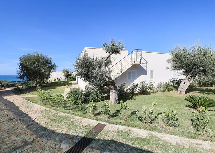 Aura Maris Mazzaforno Апартаменты *