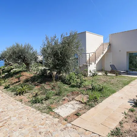 Aura Maris Mazzaforno *