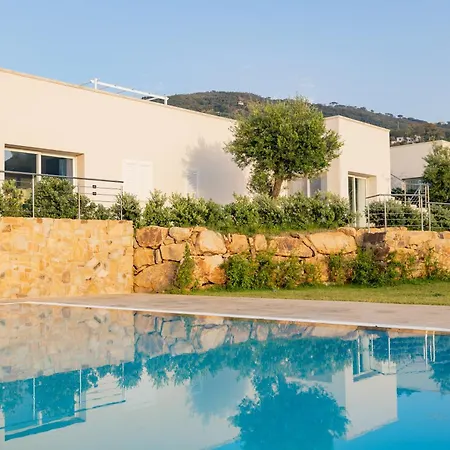 Aura Maris Mazzaforno Апартаменты *